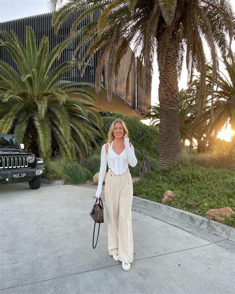 felice siemons|Felice Siemons (@feesiemons) • Instagram photos and videos.